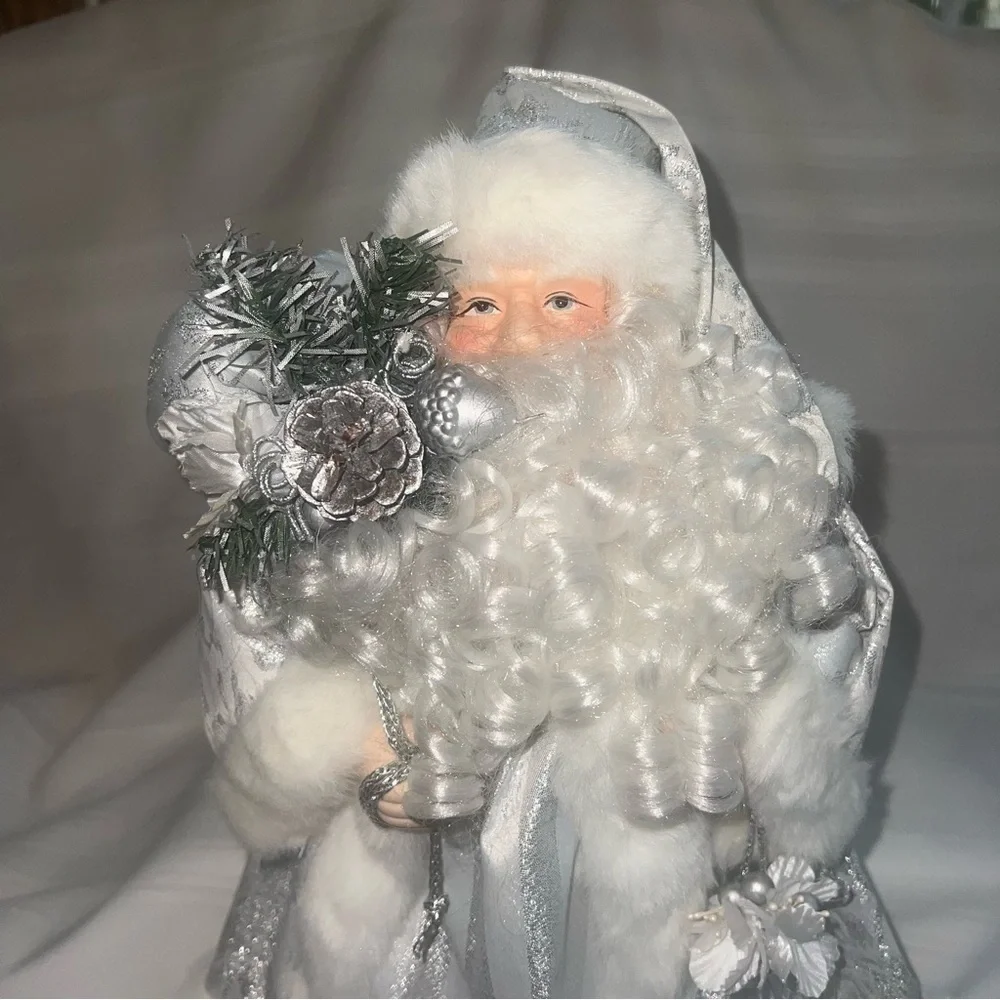 Santa Figurine Father‎ Christmas Winter White EUC